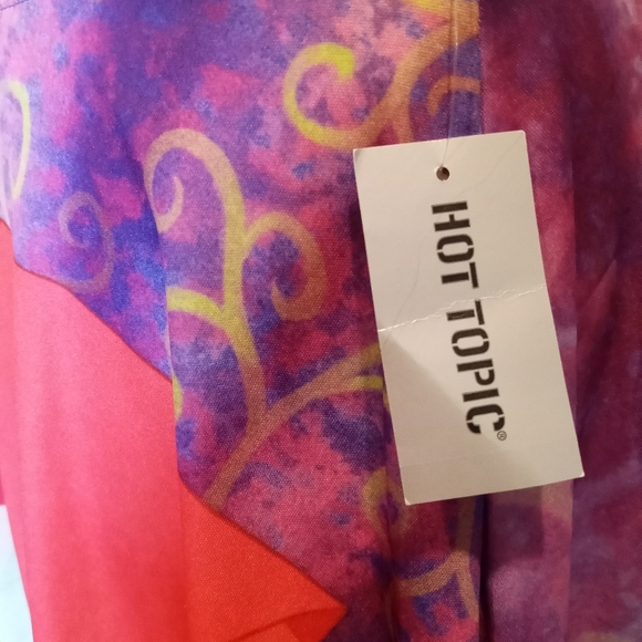 NWT Disney Sleeping Beauty Hot Topic Skirt - Picture 8 of 9